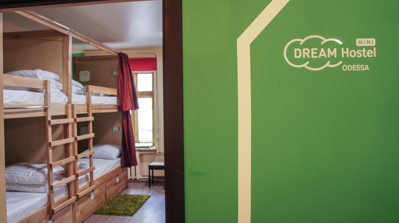 Dream Hostel Odessa エクステリア 写真
