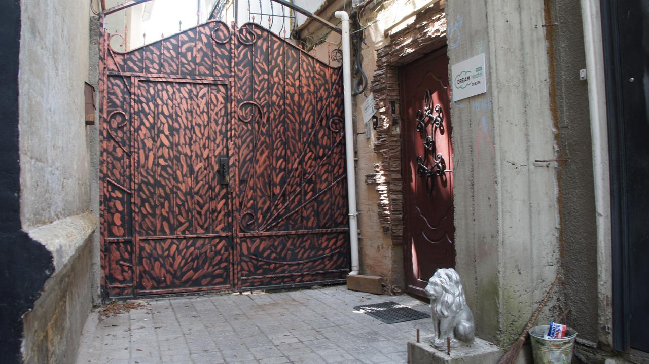 Dream Hostel Odessa エクステリア 写真