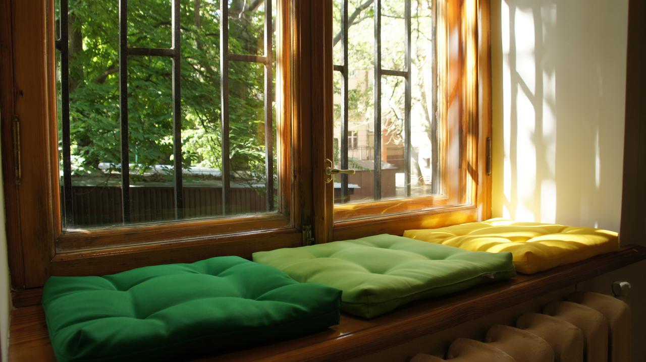 Dream Hostel Odessa エクステリア 写真