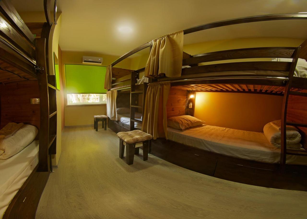 Dream Hostel Odessa エクステリア 写真