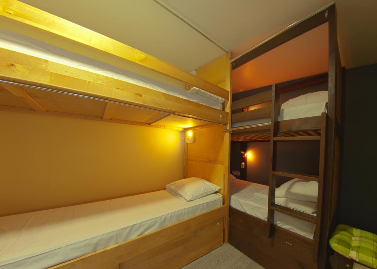 Dream Hostel Odessa エクステリア 写真