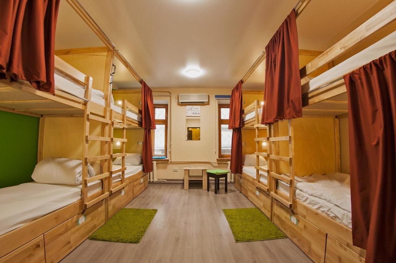 Dream Hostel Odessa エクステリア 写真