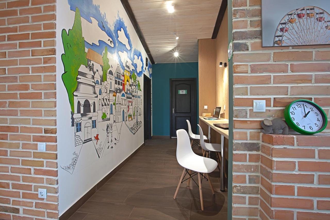 Dream Hostel Odessa エクステリア 写真